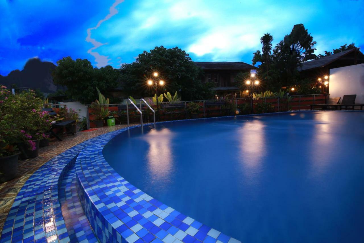 Vang Vieng Victory Hotel Exterior foto